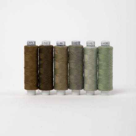 Нитка швейна оливкова №574 (250м; 150 dtex)