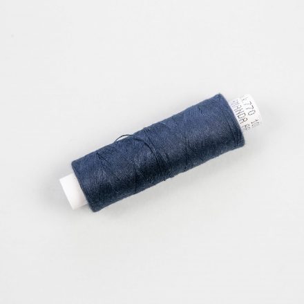 Нитка швейна темно-синя №770 (250м; 150 dtex)