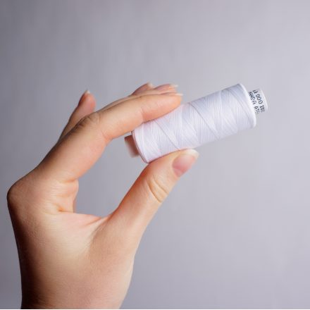 Нитка текстурована біла №000 (500м; 110 dtex)